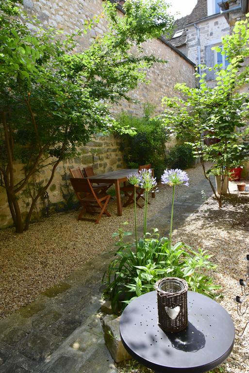 Le 3 Rue Grande Bed & Breakfast Moret-sur-Loing Exterior photo